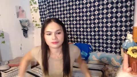 Ur Suraya22 online show from January 23, 9:08 am