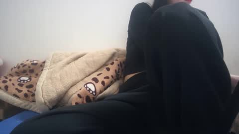 chuppyrose online show from March 19, 1:26 pm