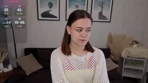 My name is Mia hello everyone online show from April 14, 11:10 am