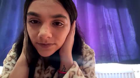 cienabrown online show from October 20, 12:30 pm