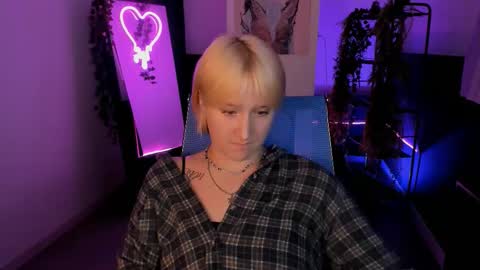 Cin Bellamy online show from September 11, 6:36 am