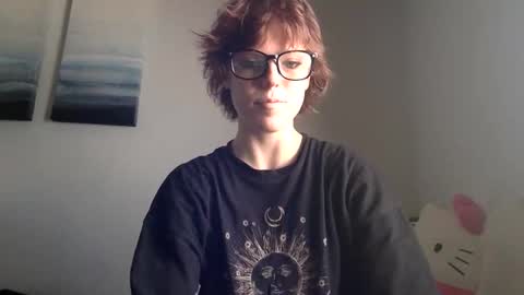 sisypheanlove online show from April 11, 3:27 pm