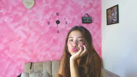 cinna__ online show from March 31, 10:32 pm