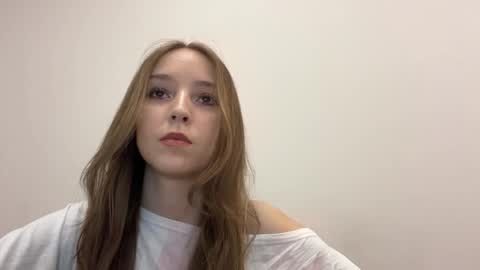 Aurora online show from May 31, 5:30 pm