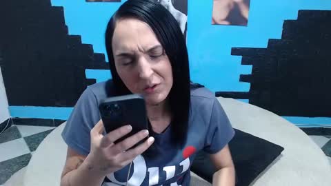 Cinthya online show from October 9, 4:11 pm