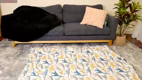 clairevarhol online show from June 21, 10:58 pm