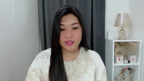 CLAIRE online show from February 23, 4:35 am