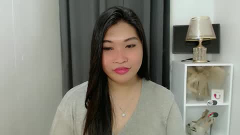 CLAIRE online show from March 2, 5:08 am