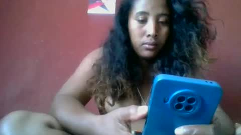 Clarah0123 online show from April 21, 9:05 am