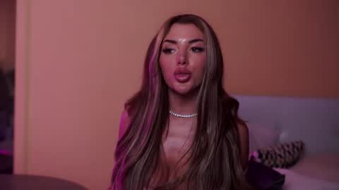 ClaraHazel online show from August 3, 7:34 am