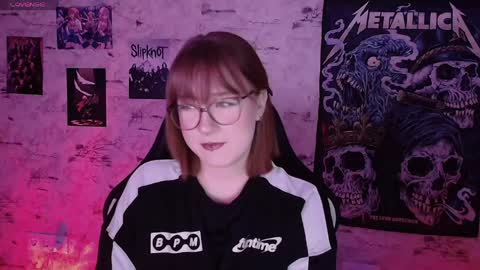 Clarissa online show from May 4, 8:12 pm