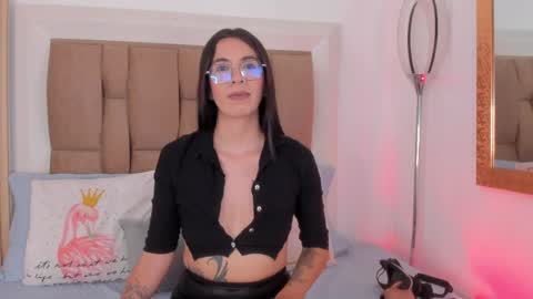 Mistress Clarisse online show from April 4, 7:13 pm