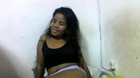 clarissezz online show from April 13, 1:23 pm