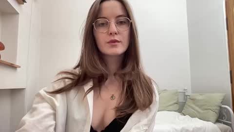 classyandgirly online show from February 25, 7:34 pm