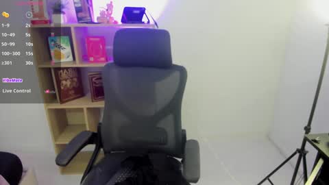 Cleo Adams online show from September 17, 4:21 am