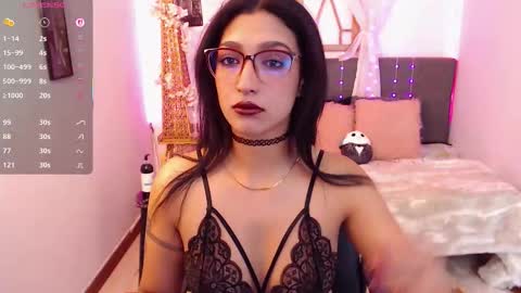 Cleo  online show from November 4, 11:43 pm