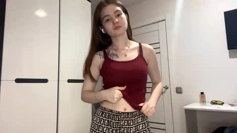 Alice online show from April 13, 10:54 pm