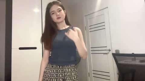 Alice online show from April 8, 9:28 pm