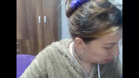 cloepussy online show from November 6, 3:18 pm