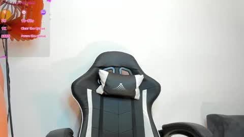 Cloe online show from March 6, 12:09 pm