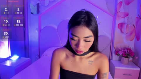 Eilyn online show from June 1, 12:18 pm