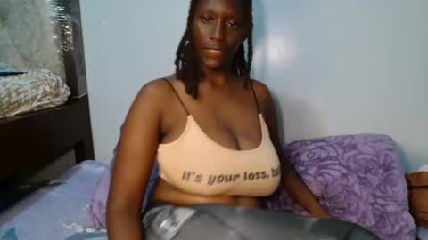 cocoalush9819 online show from February 17, 6:18 pm