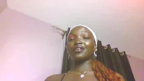 CocoaLush 20 online show from April 13, 3:52 am