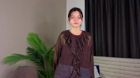 Kim online show from March 25, 3:26 pm