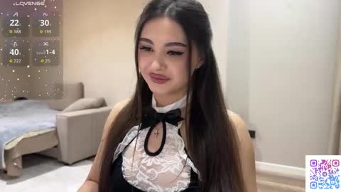 Yumi online show from May 28, 11:13 pm
