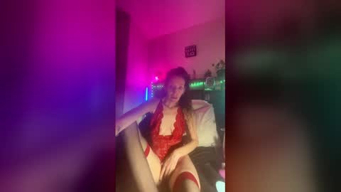 cometomamat online show from May 12, 6:32 am