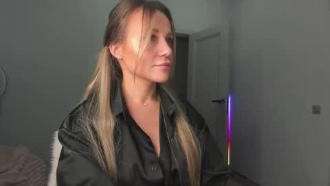 Alice online show from November 3, 5:06 pm