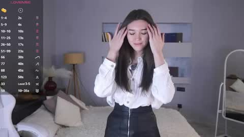 Ellie online show from April 16, 8:58 am