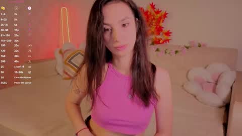 coochyy online show from October 27, 12:01 pm