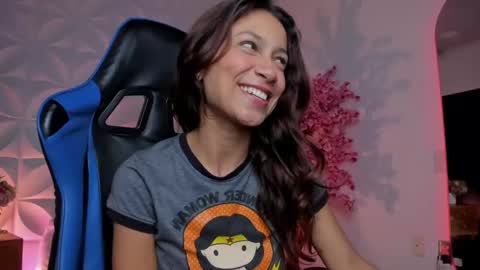  CORA  online show from November 12, 1:31 pm