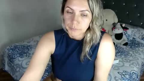 corinnasex online show from March 31, 8:42 pm