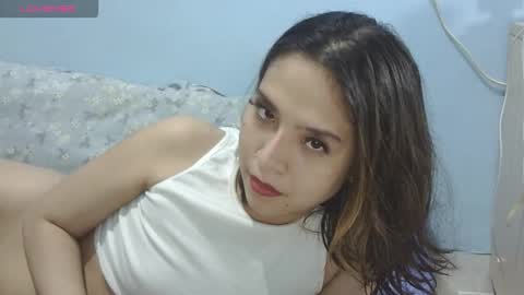 Liz Gwyneth Charlota online show from October 17, 2:42 pm