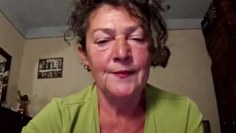 cougarcofee online show from October 16, 8:44 pm