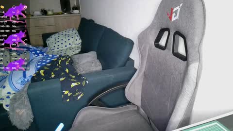 crash_test13 online show from January 22, 8:49 pm