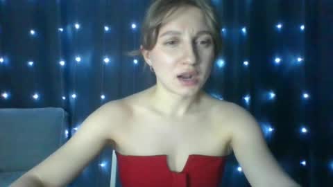 crazy_kisses_ online show from March 31, 2:50 pm