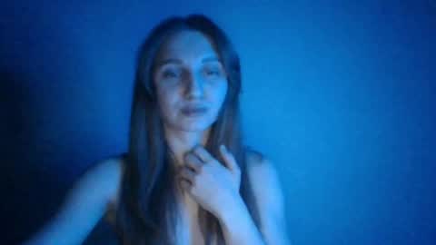 crazy_kisses_ online show from April 10, 4:24 pm