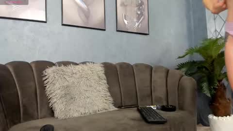 Snapshot of crazy_muscle chatting on February 16, 9:05 pm tattoodoll online show from February 16, 9:05 pm