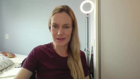 Anny online show from February 5, 11:13 am