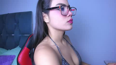 crazybaby_squirt online show from April 17, 3:08 am