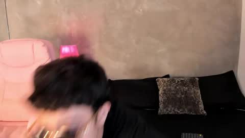 cris sasha online show from April 13, 2:57 am