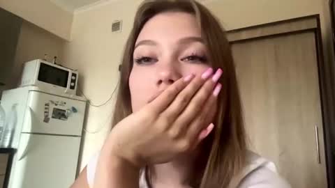 crissymemo online show from July 22, 3:13 pm