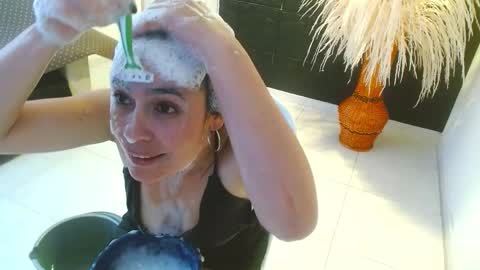 Snapshot of cristal1609 chatting on October 10, 4:45 pm cristal1609 online show from October 10, 4:45 pm