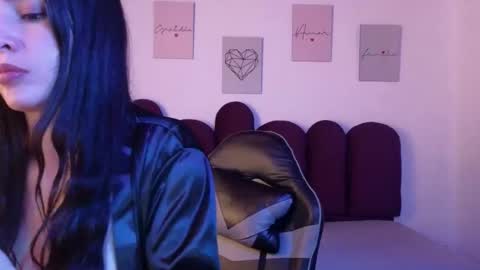  Alejandra from Wednesday to Saturday from 1000 pm to 400 am Colombian hour online show from March 19, 10:58 pm