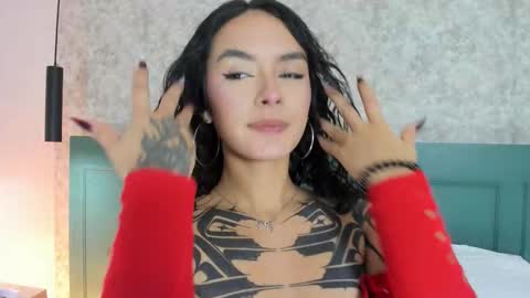 Snapshot of cristal_roberts_ chatting on October 2, 12:54 pm Cristal online show from October 2, 12:54 pm