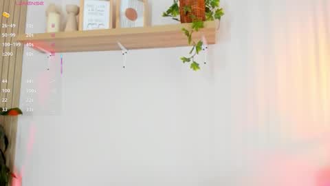 cristalfoxy_ online show from November 30, 11:20 pm