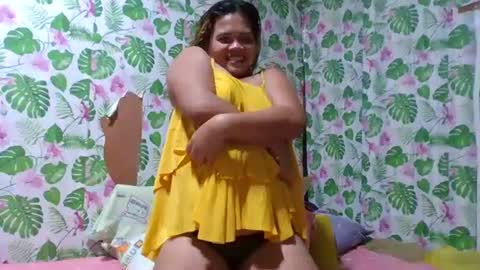 Snapshot of cristine316 chatting on February 6, 2:55 am cristine316 online show from February 6, 2:55 am